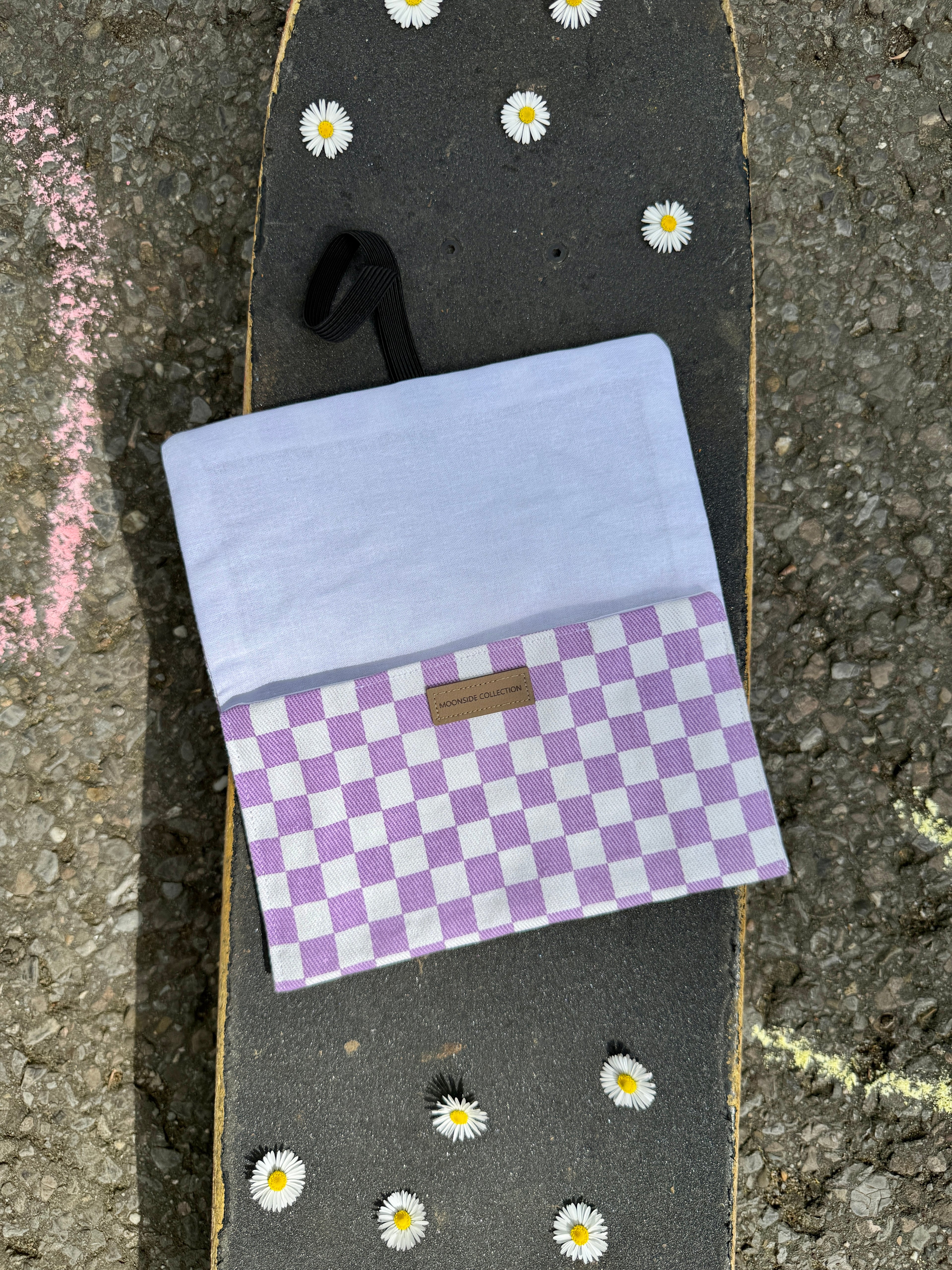 Tabakbeutel Checker-Muster lila