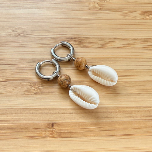 Ohrringe Creolen mit Muschel und Jaspis