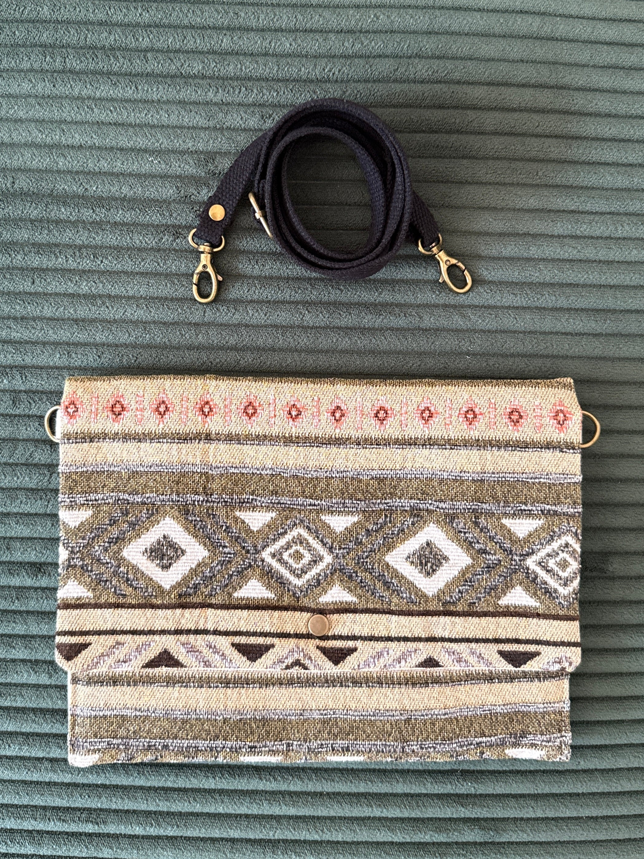 Umhängetasche Clutch Boho Querstreifen