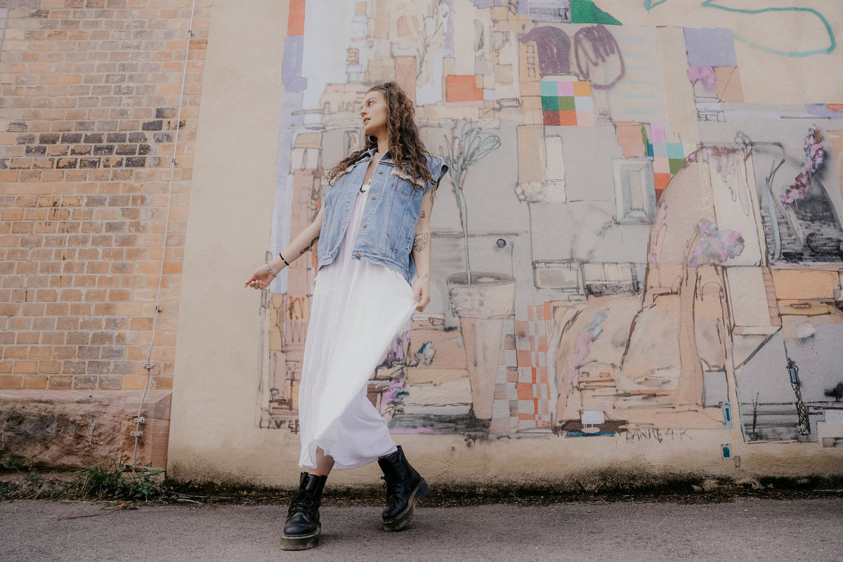 Upcycling Jeansweste im Bohostyle
